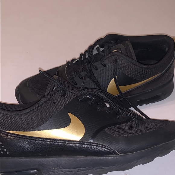 Custom Nike Air Max Thea - Picture 2 of 3